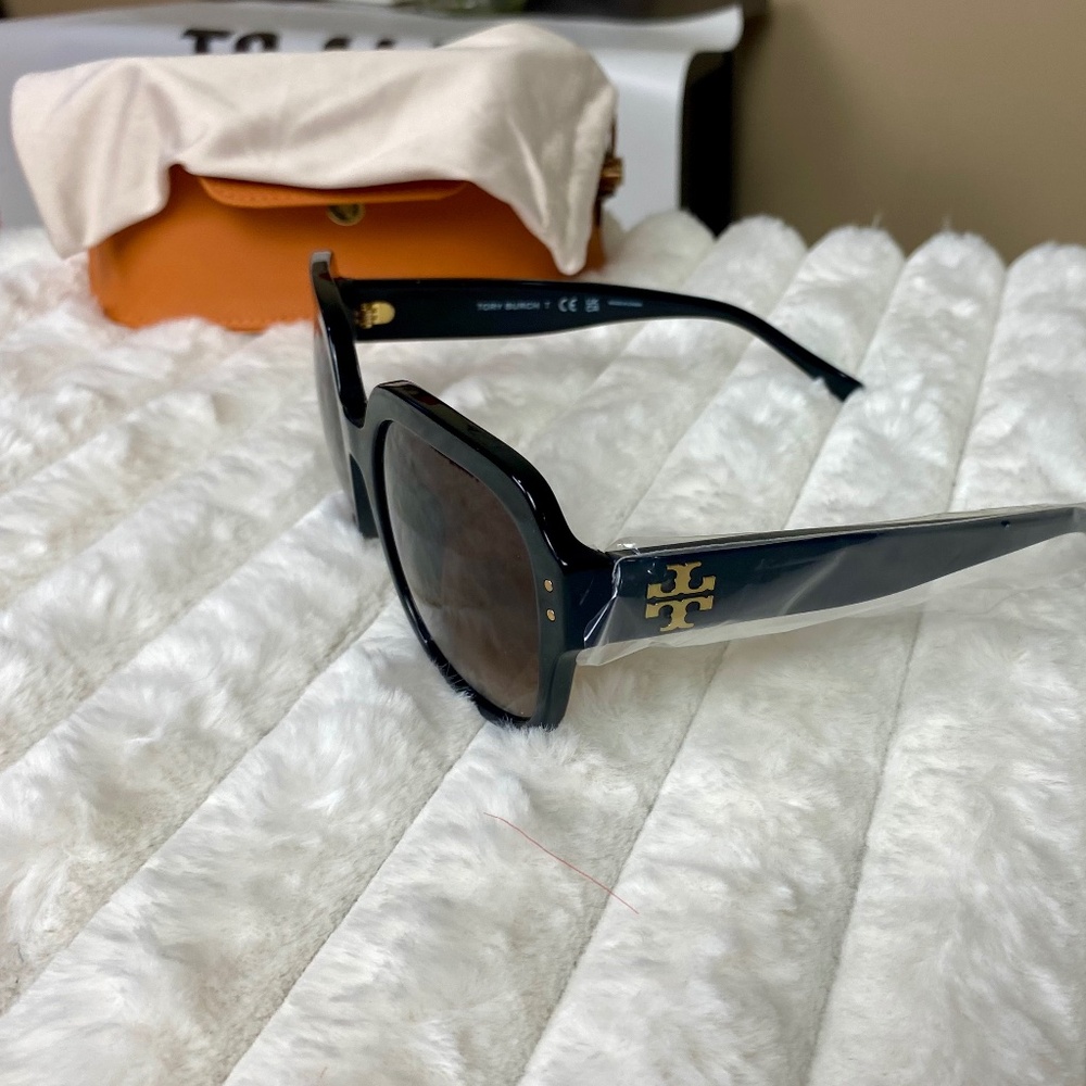 TORY BURCH Gradient Logo Sunglasses